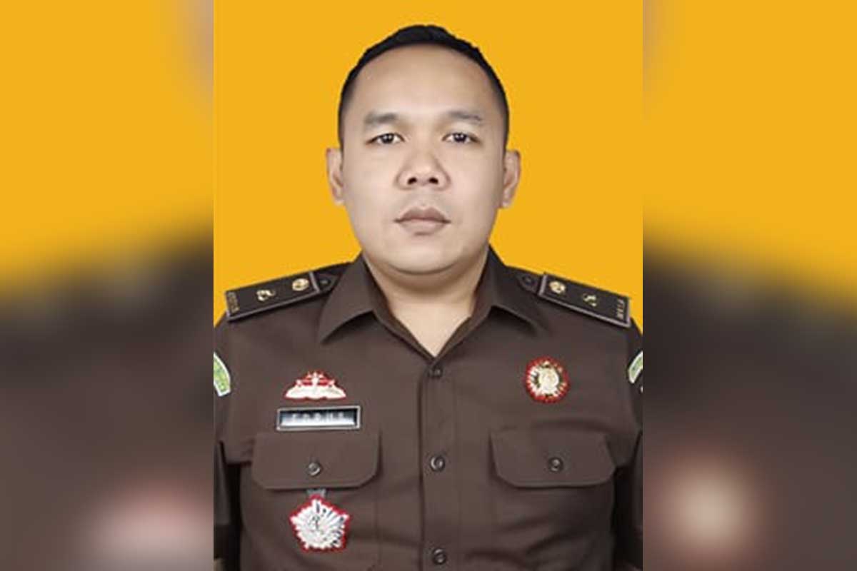 Kasi Pidum Kejaksaan Negeri Banyuwangi, Edrus. (ist) - Kasus Polisi, Kades dan Pengusaha Benur Pesta Sabu Jalan Terus, Berkas P19