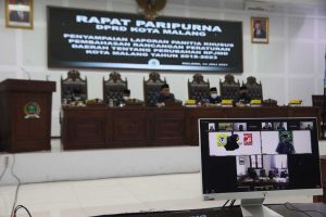 Rapat Paripurna Terkait Ranperda Perubahan RPJMD Kota Malang. (ist) - DPRD Kota Malang Setujui Pendapat Akhir Walikota Terkait Ranperda Perubahan RPJMD Kota Malang