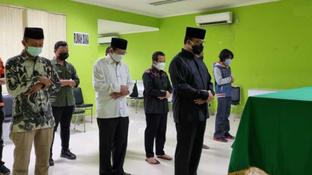 Salat jenazah KH Lutfi Fathullah. (ist) - KH Lutfi Fathullah Berpulang