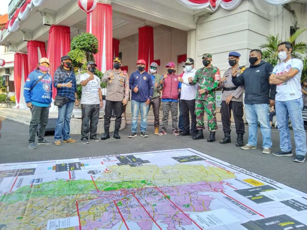 Jajaran Forpimda dan Korwil Aremania kompak jaga kondusifitas Malang Raya. (ist) - jajaran forpimda dan korwil aremania kompak jaga kondusifitas malang raya