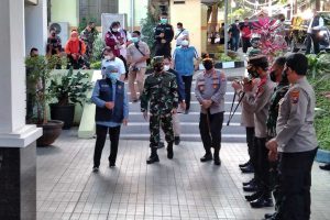 Kedatangan Khofifah Indar Parawansa di BPSDM. (jaz) - Jelang Kedatangan Menko Marves, Begini Kata Sutiaji Terkait Selisih Data