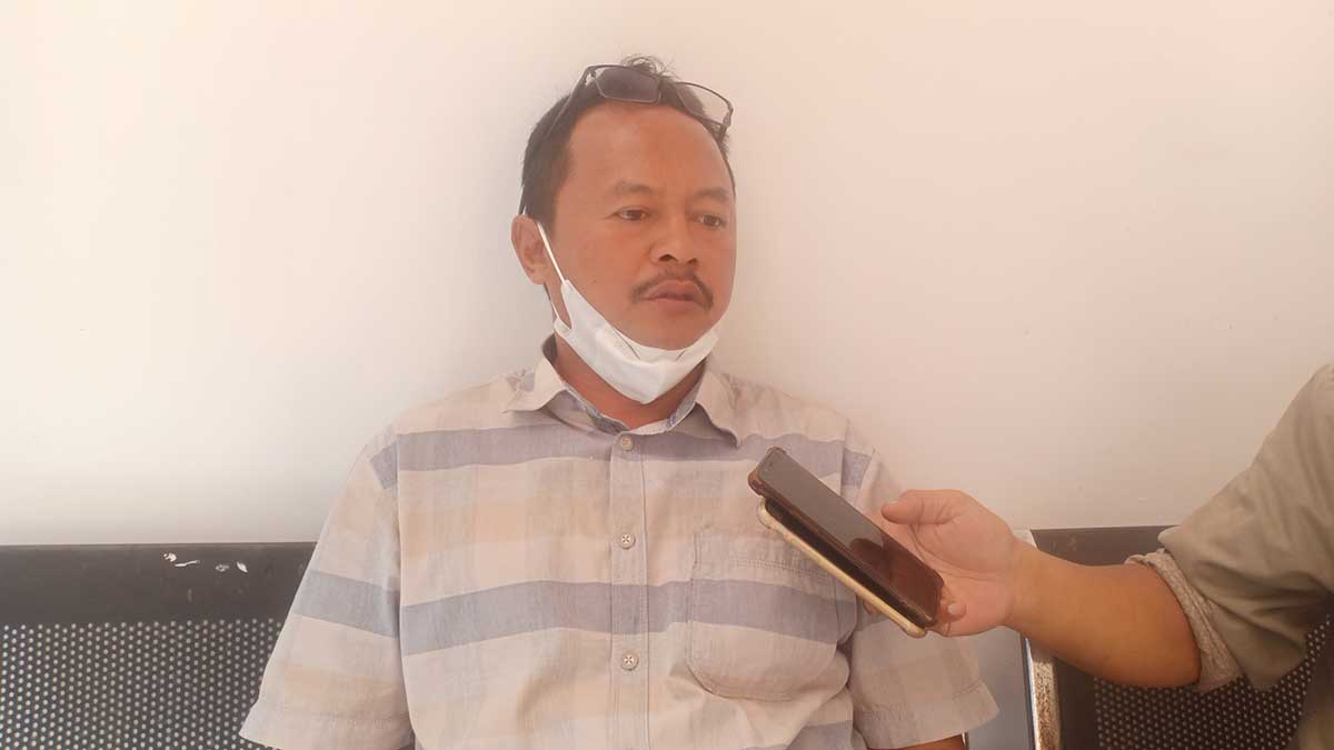 Ketua Komisi 1 DPRD Banyuwangi, Irianto - Ketua Komisi I: Pilkades Serentak Ditunda, Bacakades Harap Bersabar