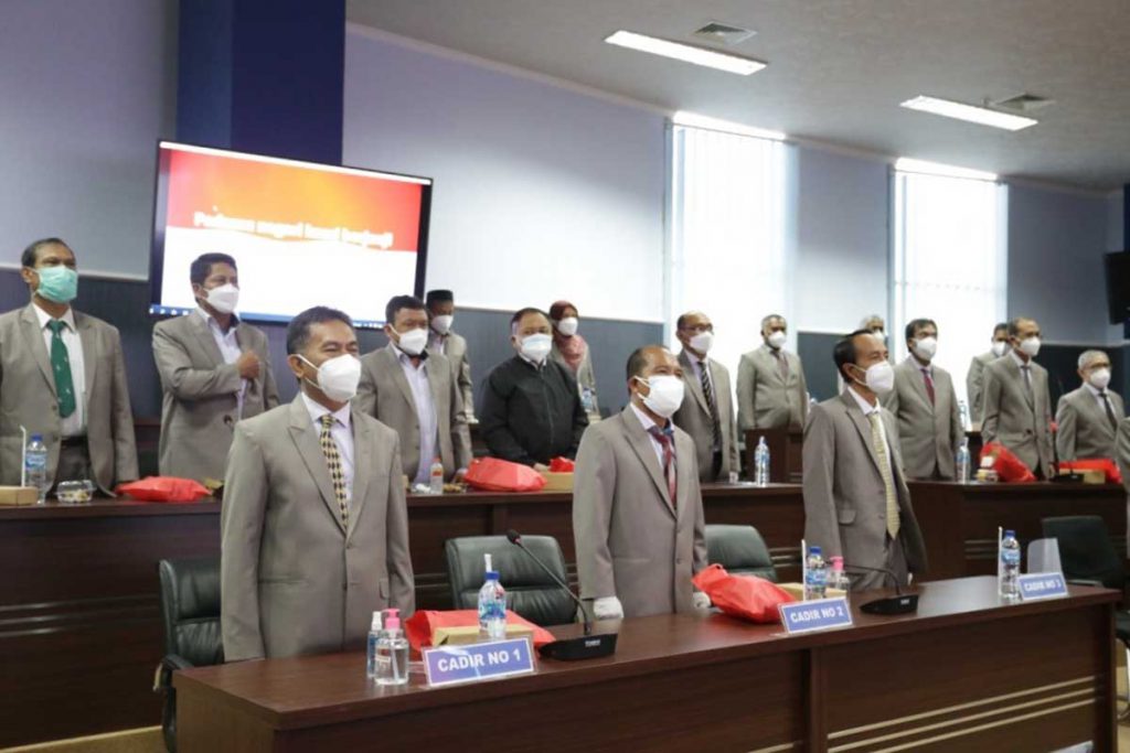 Para anggota Senat Polinema yang turut memberikan suara. (ist) - Supriatna Adhisuwignjo Jadi Direktur Terpilih Polinema 2021-2025