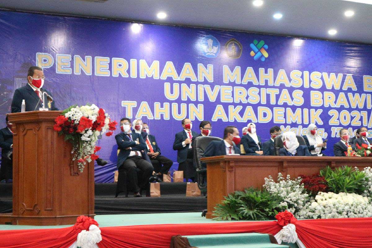 Rektor UB Prof Dr Ir Nuhfil Hanani AR, MS, saat membuka PKKMB Online 2021. (ist) - Kenalkan Kampus Kepada Maba, UB Gelar PKKMB Online 2021