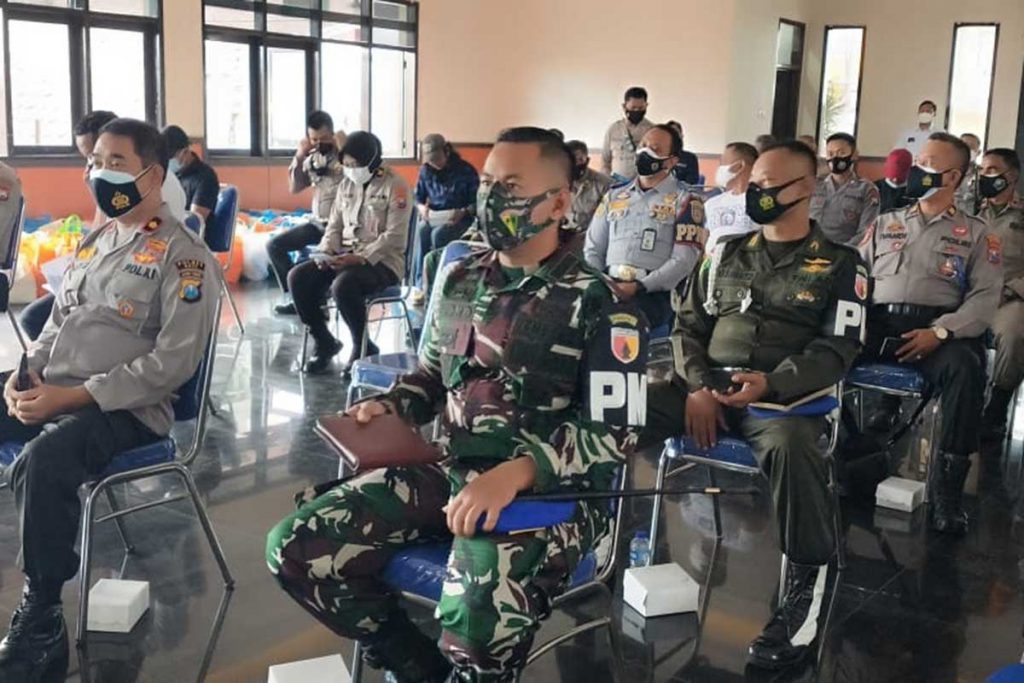 TNI-POLRI siap turun dalam pengamanan sebagai antisipasi. (ist) - TNI-Polri Larang Konvoi dan Kerumunan Perayaan HUT ke-34 Arema FC