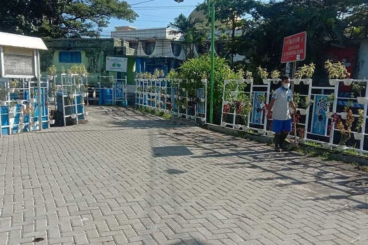 Vertical Garden yang di pasang oleh PU Pengairan Banyuwangi di sekitar jembatan-jembatan - Taman Vertikal PU Pengairan Banyuwangi, Miliki Dua Fungsi