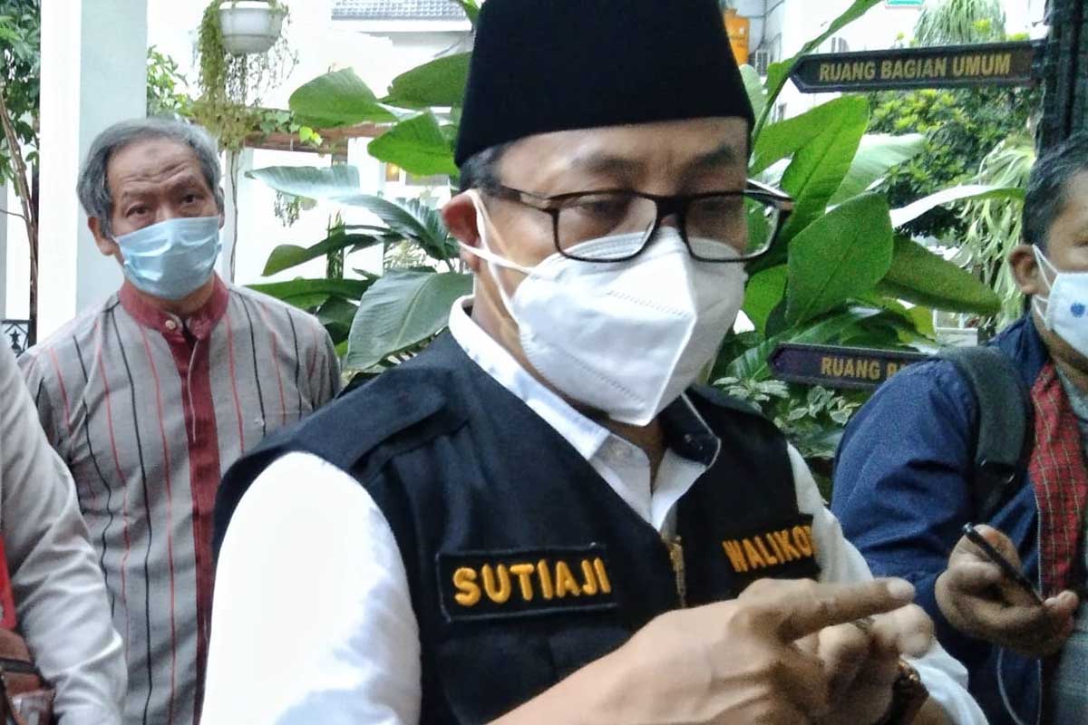 Walikota Malang selepas koordinasi terbatas bersama perwakilan puskesmas. (jaz) - Respon Menko Marves, Walikota: 500 Isoman Bakal Dipindahkan ke Isoter