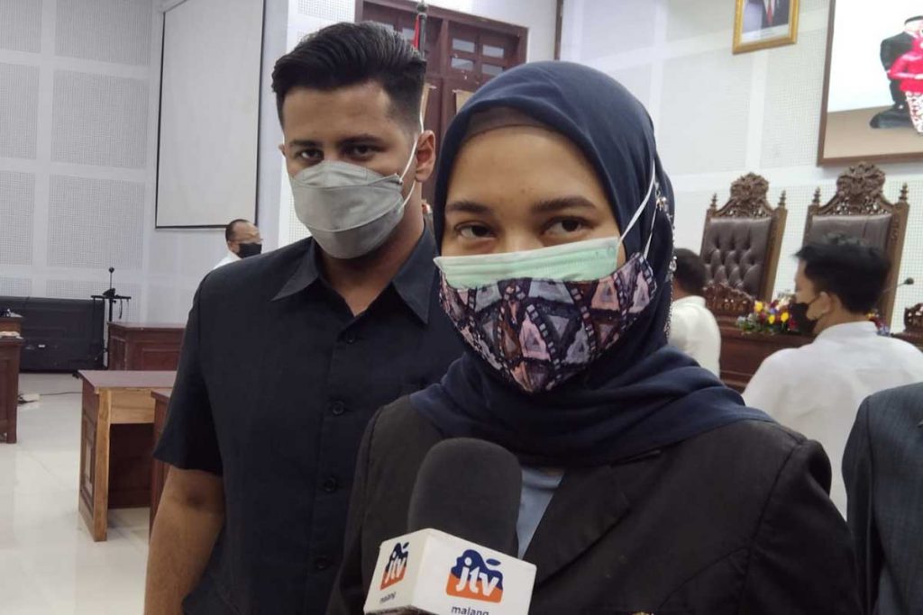 Ketua Pansus Ranperda Kepemudaan, Amithya Ratnanggani Sirraduhita. (jaz) - Sahkan Ranperda Kepemudaan, Sutiaji: Potensi Besar Jika Dioptimalkan