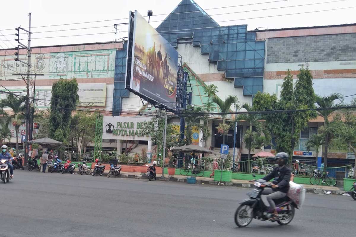 Pasar besar bakal direvitalisasi oleh Pemkot Malang. (jaz) - Revitalisasi Pasar Besar, Pemkot Bakal Kaji Konsep Gaya Kolonial atau Eropa