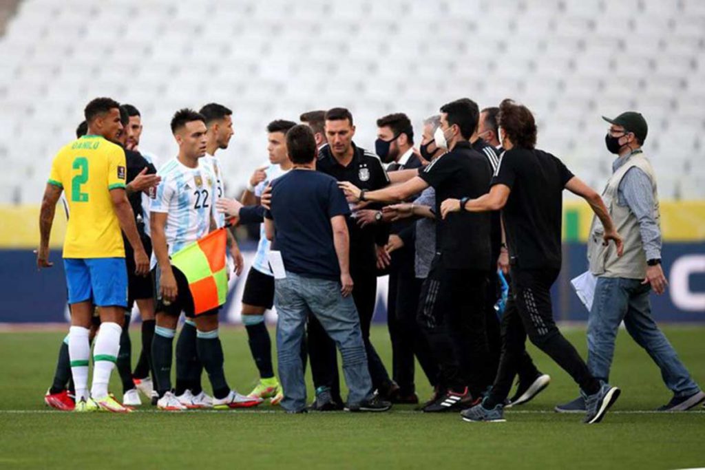 Penghentian pertandingan oleh Anvisa. (ist) - Baru Jalan 6 Menit, Pertandingan Brasil VS Argentina Dihentikan