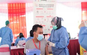 Vaksinasi. (ist) - Kemenkes Klaim Target 100 Juta Vaksin Tercapai