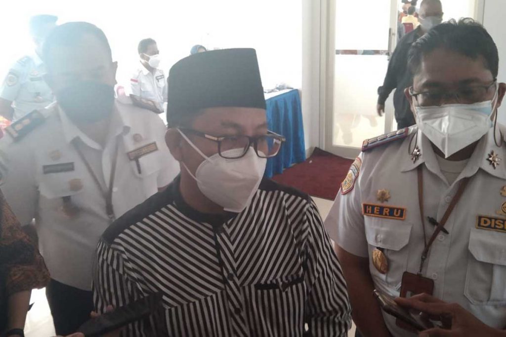 Walikota Malang, Sutiaji jelaskan PAD, salah satunya dari retribusi parkir. (jaz) - Selama PPKM, Retribusi Parkir Kota Malang Menurun Signifikan