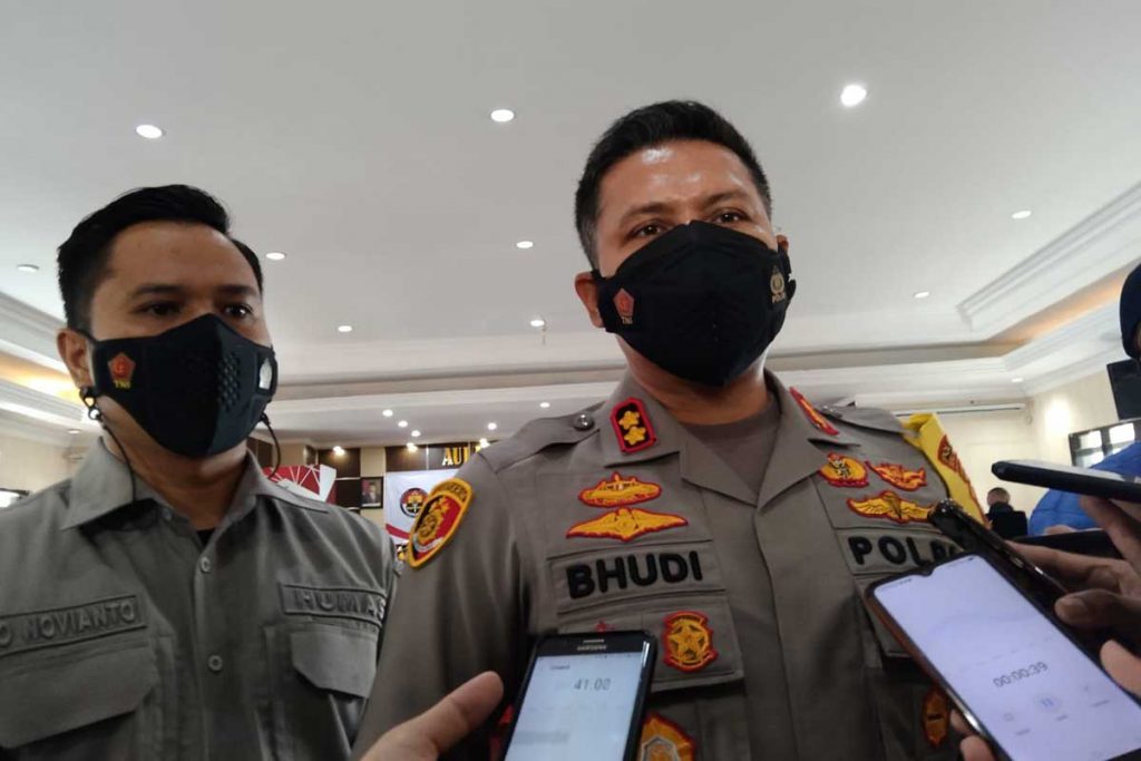 Buher, sapaan akrab Kapolresta Makota berharap Humas Polri lebih baik. (jaz) - Peringati Hari Jadi Humas Polri ke-70, Buher: Berikan Informasi Valid & Baik
