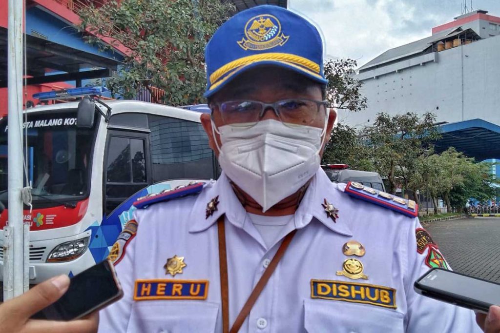 Kadishub Kota Malang, Heru Mulyono, membeberkan retribusi parkir. (jaz) - Dampak PPKM, e-Parkir Stadion Gajayana Hanya Rp4 Jutaan