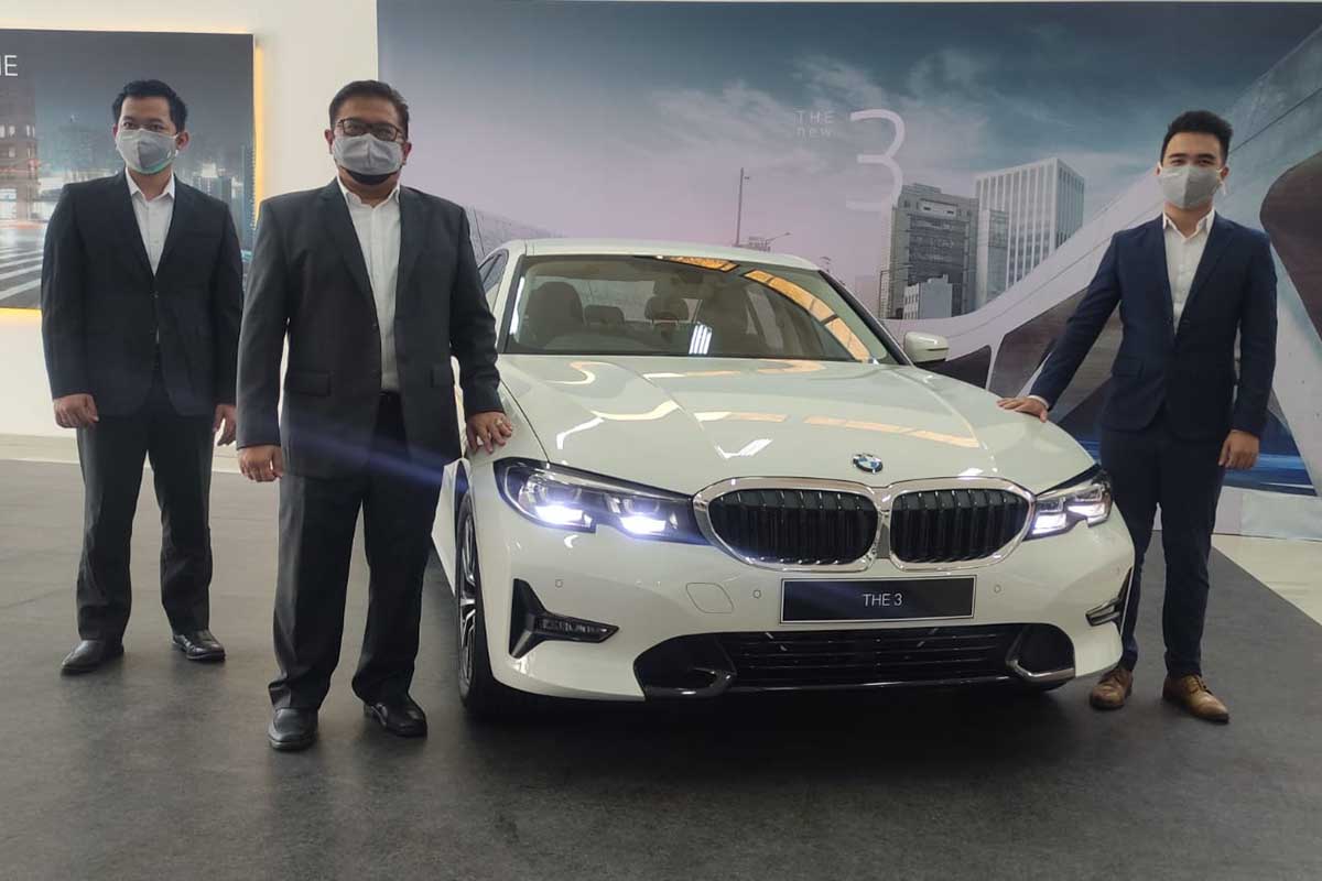 New BMW 320i Dynamic tampil dengan teknologi terbaru. (rhd) - New BMW 320i Dynamic Tampilkan Teknologi Terbaru dan Harga Kompetitif