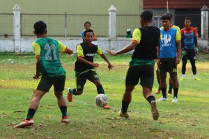 Perbaiki Peringkat, Persis dan HWFC Bakal Tampil All Out