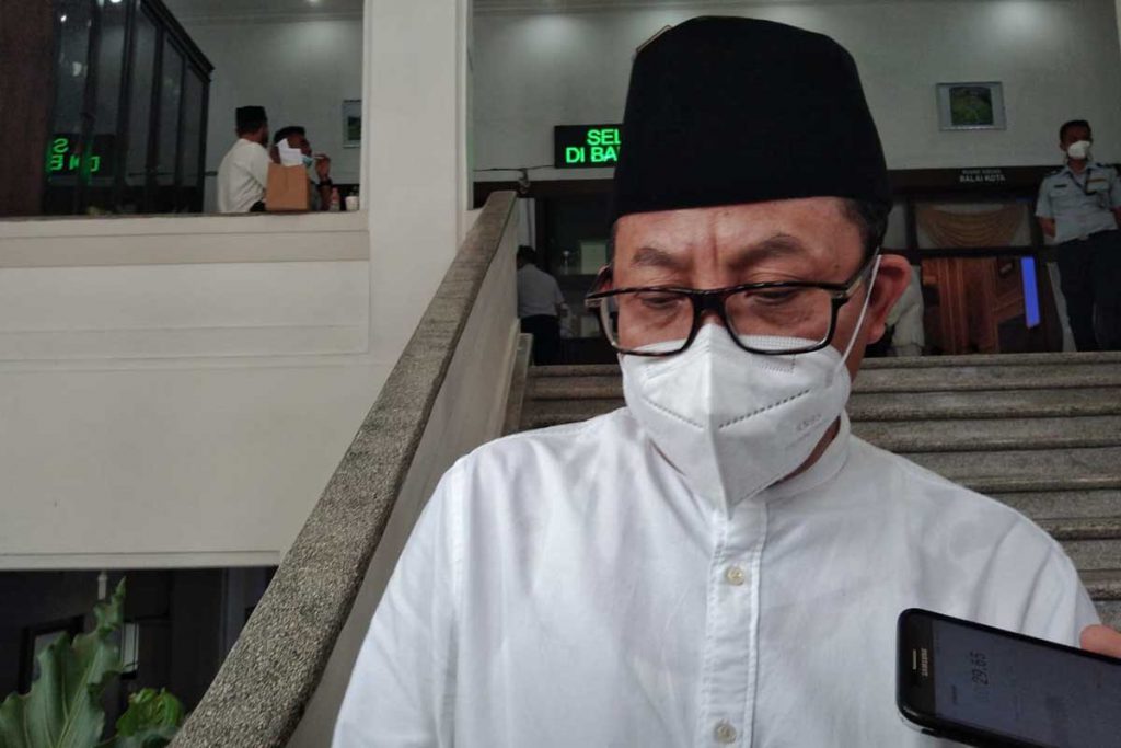 Walikota Malang, Drs H Sutiaji menjelaskan wacana vaksin boster untuk kuatkan Umun tubuh. (jaz) - Waspada Gelombang Tiga Virus Sampai Penyakit Kronis