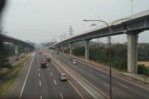 Perjalanan jarak jauh. (ist) - Aturan Terbaru: Bepergian Saat Nataru Wajib Bawa SKM