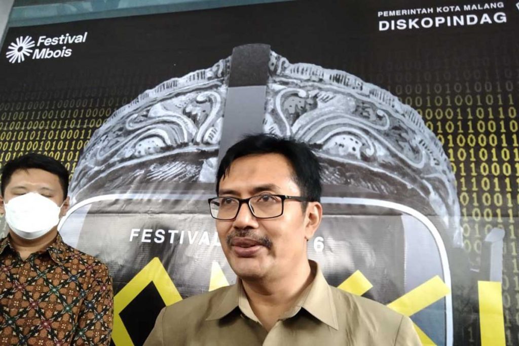 Ketua Diskopindag Kota Malang, M Sailendra memberikan dukungan terhadap UMKM. (jaz) - Festival Mbois, Landscape Kota Malang Gudangnya UMKM dan Industri Kreatif