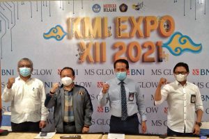 Pers konferensi panitia dan pihak rektorat soal penyelenggaraan KMI Expo XII. (jaz) - UB Tuan Rumah KMI Expo XII, Ratusan Tim Unjuk Tampilkan Produk