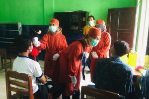 Vaksinasi Covid-19 siswa- siswi Sekolah Luar Biasa (SLB) di Blitar - Baru 141 Siswa SLB di Blitar Mendapat Vaksinasi Covid-19
