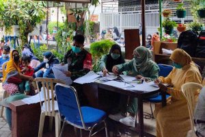 Vaksinasi di salah satu kelurahan. (ist) - 1.700 Warga Ikuti Vaksinasi di Tiga Kelurahan