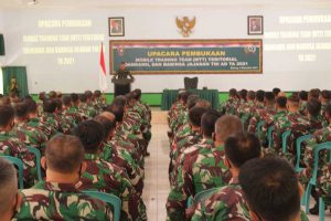 Wadan Pusterad TNI, Mayjen TNI Alfred Denny D Tuejeh, membuka Mobile Training Team. (ist) - Wadan Pusterad TNI Apresiasi Danramil dan Babinsa Tangani Covid-19