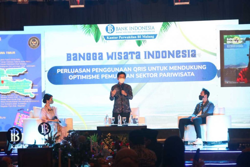 Wakil Gubernur Jatim Emil Dardak berharap, pariwisata bisa segera pulih berseiring dengan pemulihan di sektor ekonomi. (ist) - Sutiaji Sebut Pembayaran Lewat QRIS Bantu Pertumbuhan Ekonomi