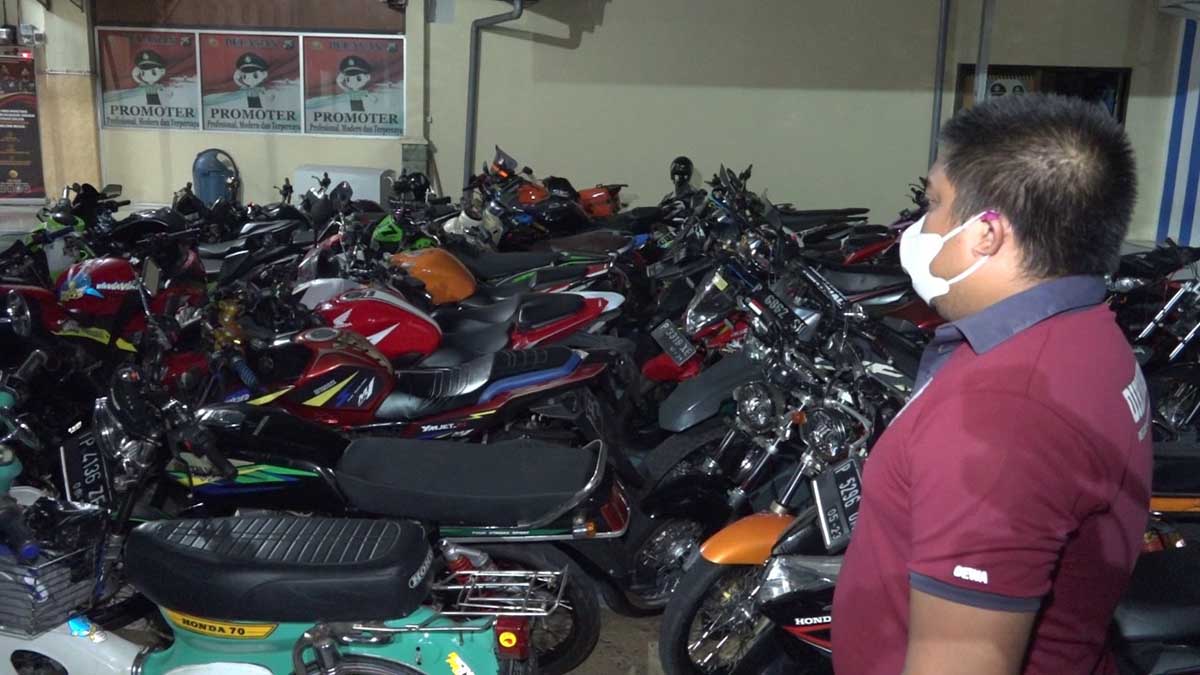 45 kendaraan yang terjaring razia - 55 Motor Berknalpot Brong di Diamankan Polisi
