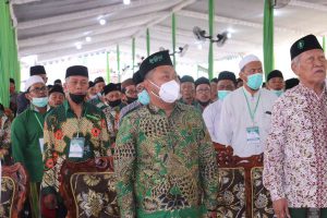 KONFERENSI CABANG : Bupati Gresik Fandi Akhmad Yani saat menghadiri dan membuka Konferensi Cabang NU Kabupaten Gredik 2021 - Bupati Gresik Ingatkan Tiga Tantangan Warga NU