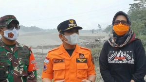 Bupati Lumajang Thoriqul Haq. (ist) - Bupati dan BNPB Pastikan Syuting Sinetron di Lokasi Erupsi Semeru Tidak Berizin