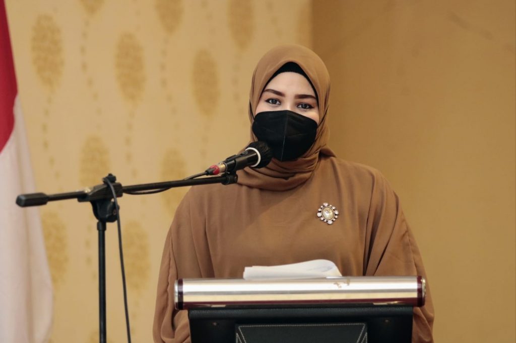 Seminar Kesehatan Bagi Perempuan Lanjut Usia.