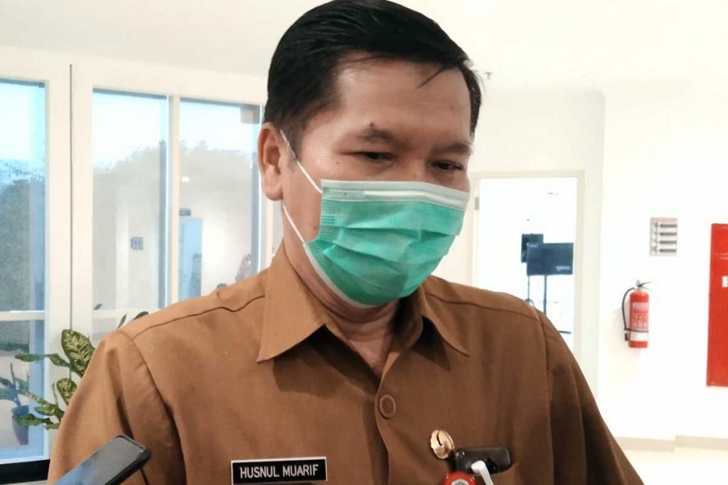 Kadinkes Kota Malang, dr Husnul menjelaskan ketersediaan vaksin. (jaz) - Anak Putus Sekolah Hingga Non Formal Bisa Ikut Vaksin 6-11 Tahun