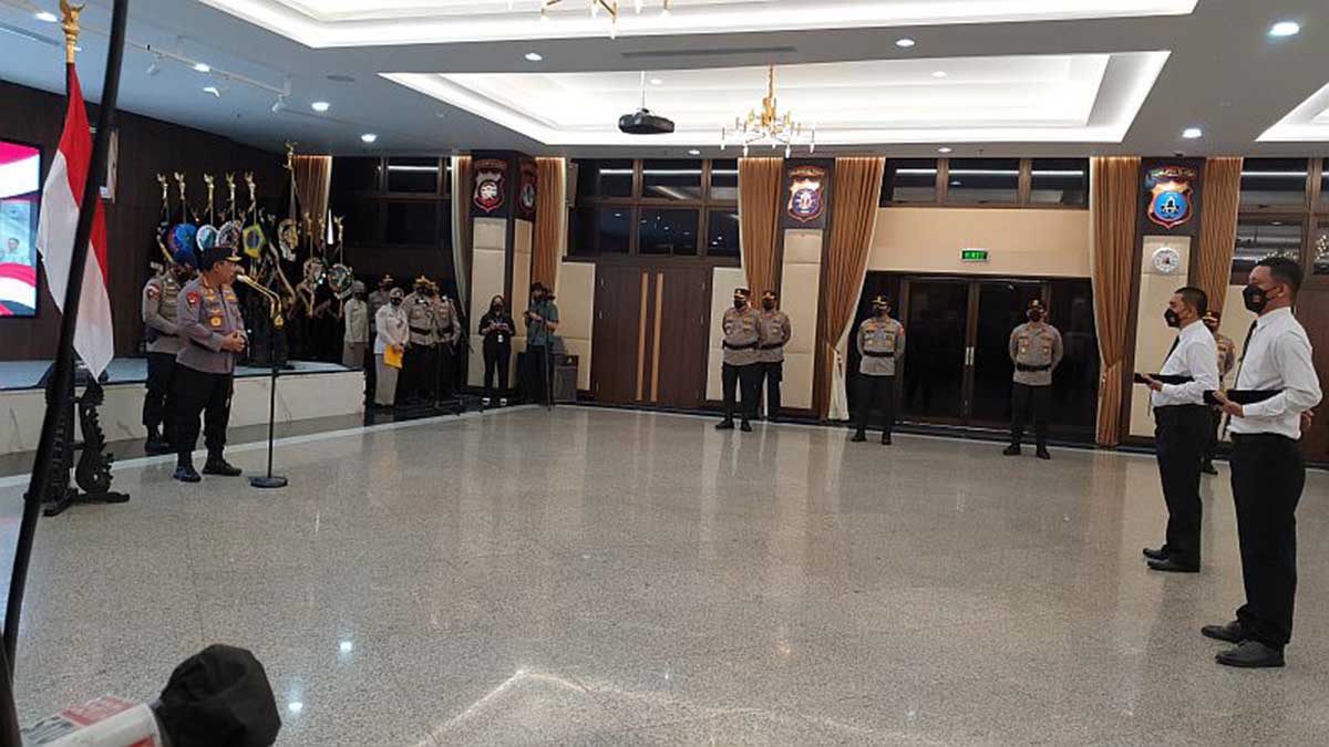 Pelantikan eks pegawai KPK. (ist) - Sah Jadi ASN Polri, Eks Pegawai KPK Orientasi Dua Minggu