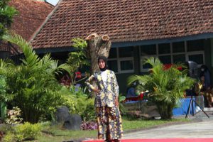 Peringati Harjaba, Smaring Gelar Gandrung Seket Dan Fashion Show
