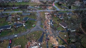 Tornado Kentucky AS. (ist) - Kentucky Hancur Akibat Tornado, 100 Orang Tewas