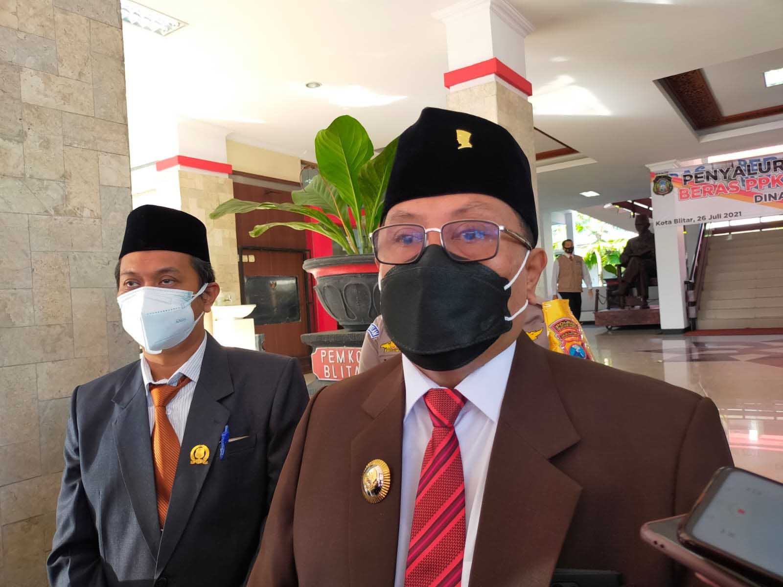 Wali Kota Blitar Santoso - Wali Kota Larang ASN Cuti Saat Libur Nataru - Antisipasi Penyebaran Covid-19 Varian Omicron