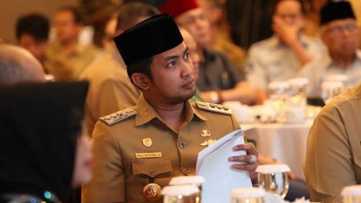 Bupati Penajam Paser Utara Abdul Gafur Mas'ud. (ist) - Bupati Penajam Paser Utara Terciduk KPK, Uang Rp 1 Miliar dalam Koper Disita