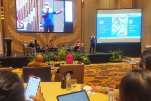 Direktur Utama PT Kliring Berjangka Indonesia (Persero), Fajar Wibhiyadi, memaparkan tips memilih investasi. (rhd) - Jangan Tergiur Pasti Untung, Investasi Emas Jadi Pilihan Safe Haven