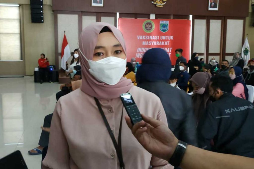 Kadinkes Pemkot Batu, drg Kartika Tri Sulandri. (ws3) - Kickoff Vaksin Booster di Batu, Pemkot Utamakan ASN Komorbid
