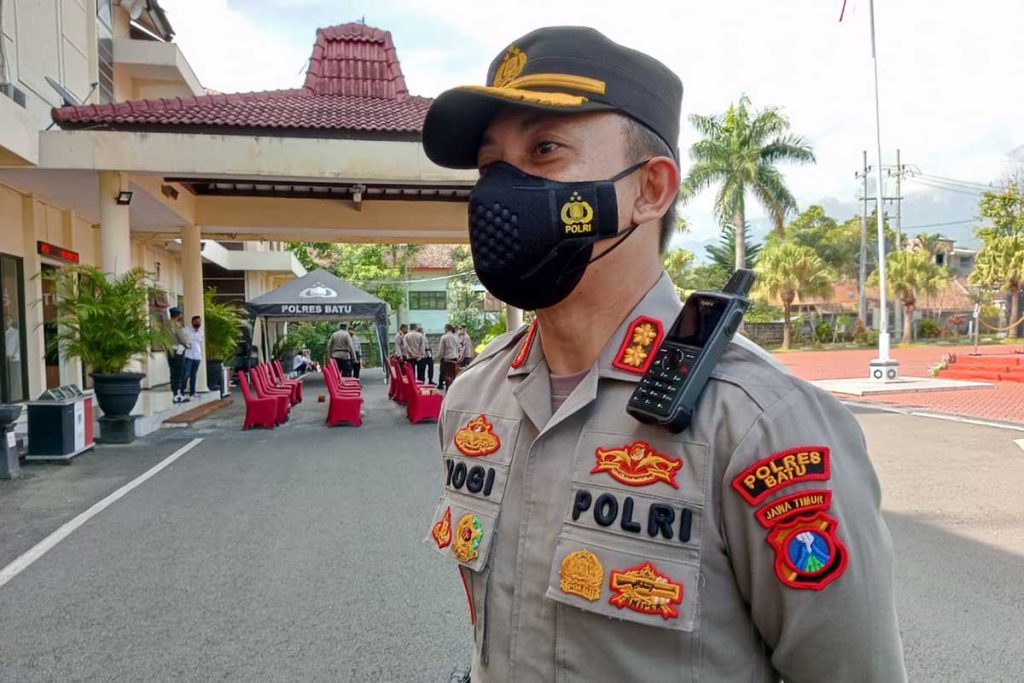Kapolres Batu AKBP, I Nyoman Yogi Hermawan. (ws3) - Dongkrak Vaksinasi Lansia, Polres Batu Rangsang Bagi-bagi Doorprize