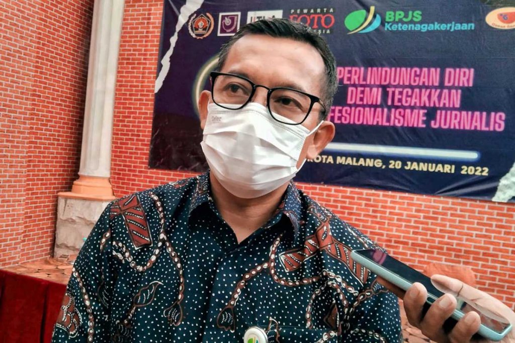 Kepala Kantor BPJS Ketenagakerjaan Malang, Imam Santoso menjelaskan kepesertaan informal. (jaz) - Ojol Bakal Dicover BPJS Ketenagakerjaan