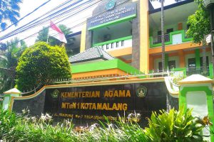 MTsN 1 Kota Malang. (rhd) - MTsN 1 Kota Malang Prioritaskan Prestasi dalam PPDB 2022/2023 Jalur Unggulan-Terpadu
