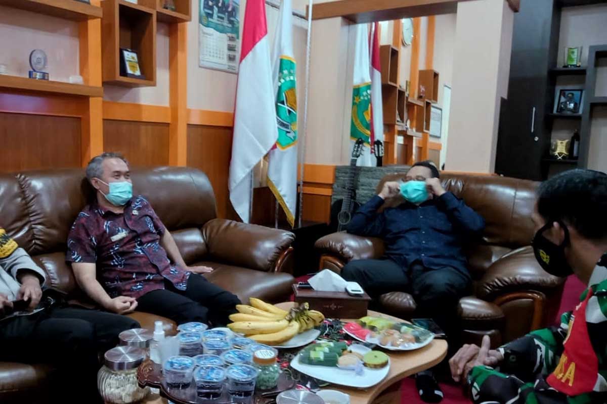 Pihak MAN 2 Kota Malang menerima kunjungan dari kepolisian dan TNI. (ist) - MAN 2 Kota Malang Tampik Tolak Ditracing Kepolisian