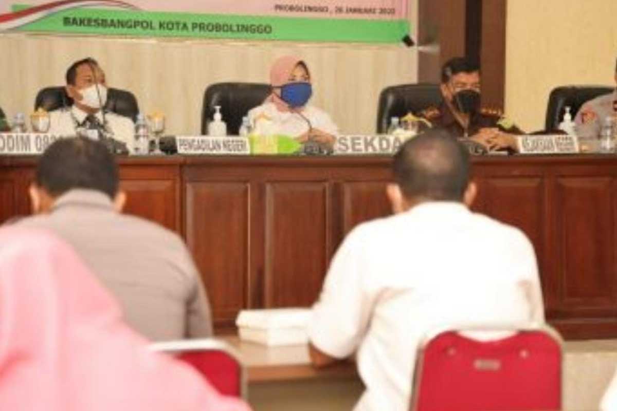 Sekda Kota Probolinggo pimpin rakor bersama Forkopimda Kota Probolinggo. (ist) - Pemkot Probolinggo Siapkan Langkah Antisipasi Cegah Penyebaran Omicron