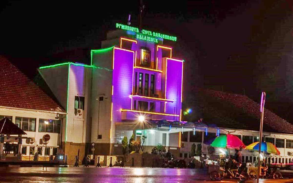 Balai Kota Banjarbaru. (ist) - Ibu Kota Kalsel Pindah ke Banjarbaru, Walkot Banjarmasin Penuh Pertanyaan