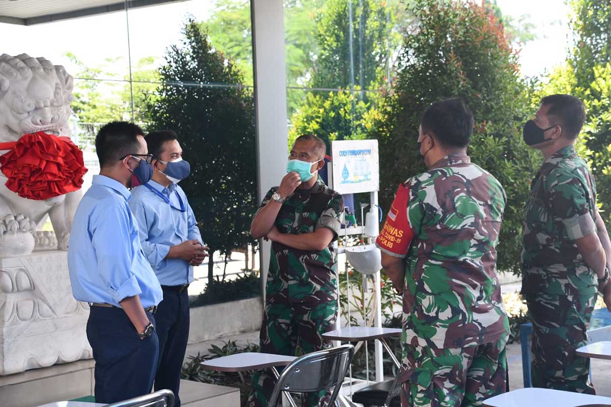 Danrem 082/CPYJ Minta Seluruh Elemen Masyarakat Bergandengan Tangan Percepat Vaksinasi