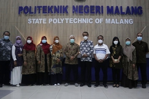 Jajaran Polinema bersama UIN Walisongo Semarang.