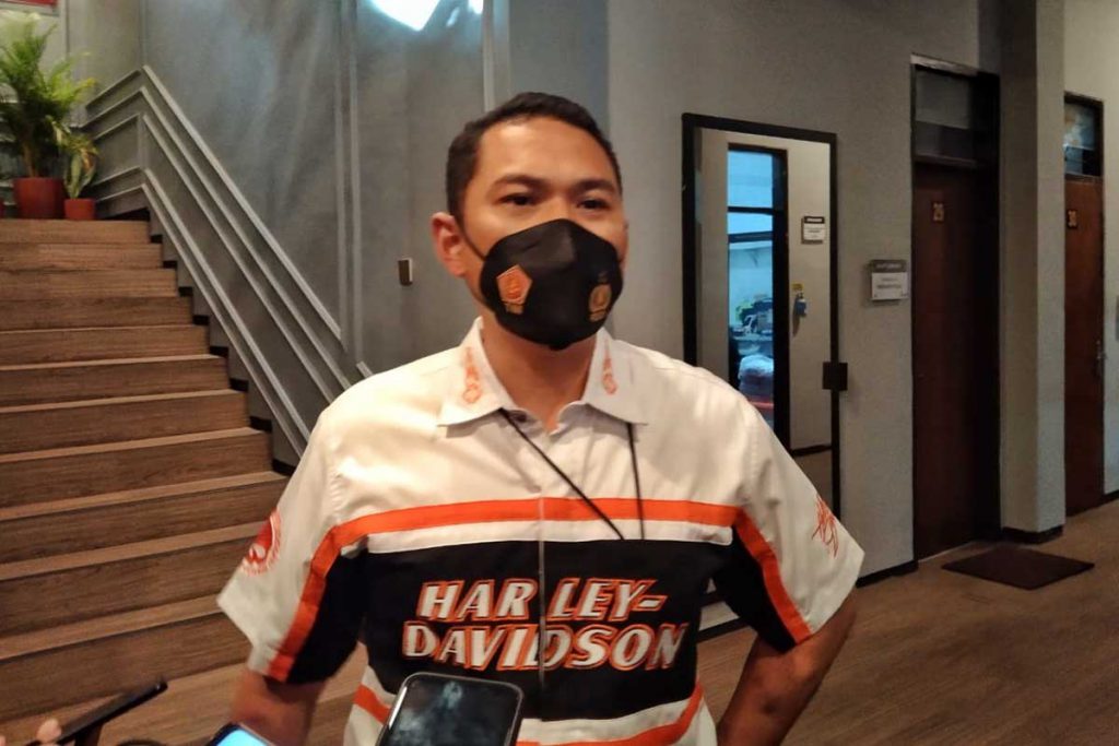 Kasat Reskrim Polresta Malang Kompol Tinton Yudha Riambodo mengungkapkan soal pelancong covid-19. (jaz) - Meski 'Pelancong Covid-19' Minta Maaf, Hukum Tetap Berjalan