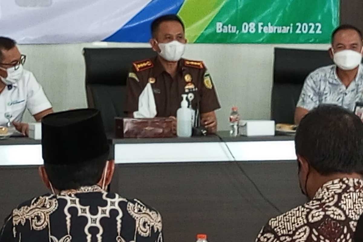 Kepala Kejaksaan Negeri Kota Batu, Dr Supriyanto SH MH. (ws3) - Covid-19 Meningkat, Kajari Batu Ajak Kades & Lurah Aktifkan Kembali Posko Desa